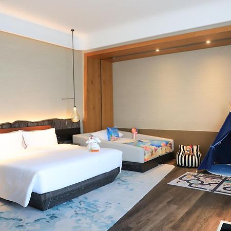 The Westin Yantai Hotel Bagian luar foto