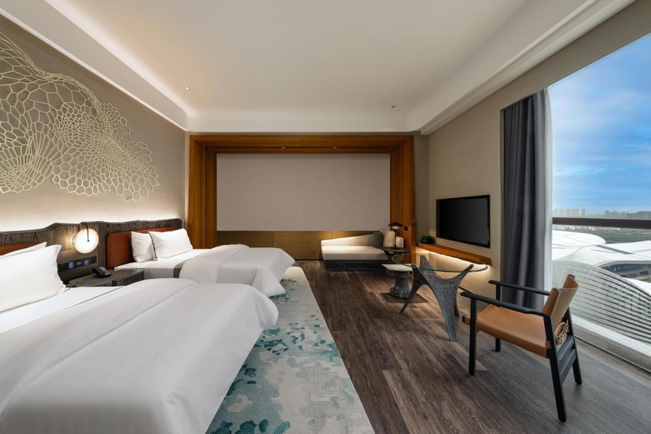 The Westin Yantai Hotel Bagian luar foto