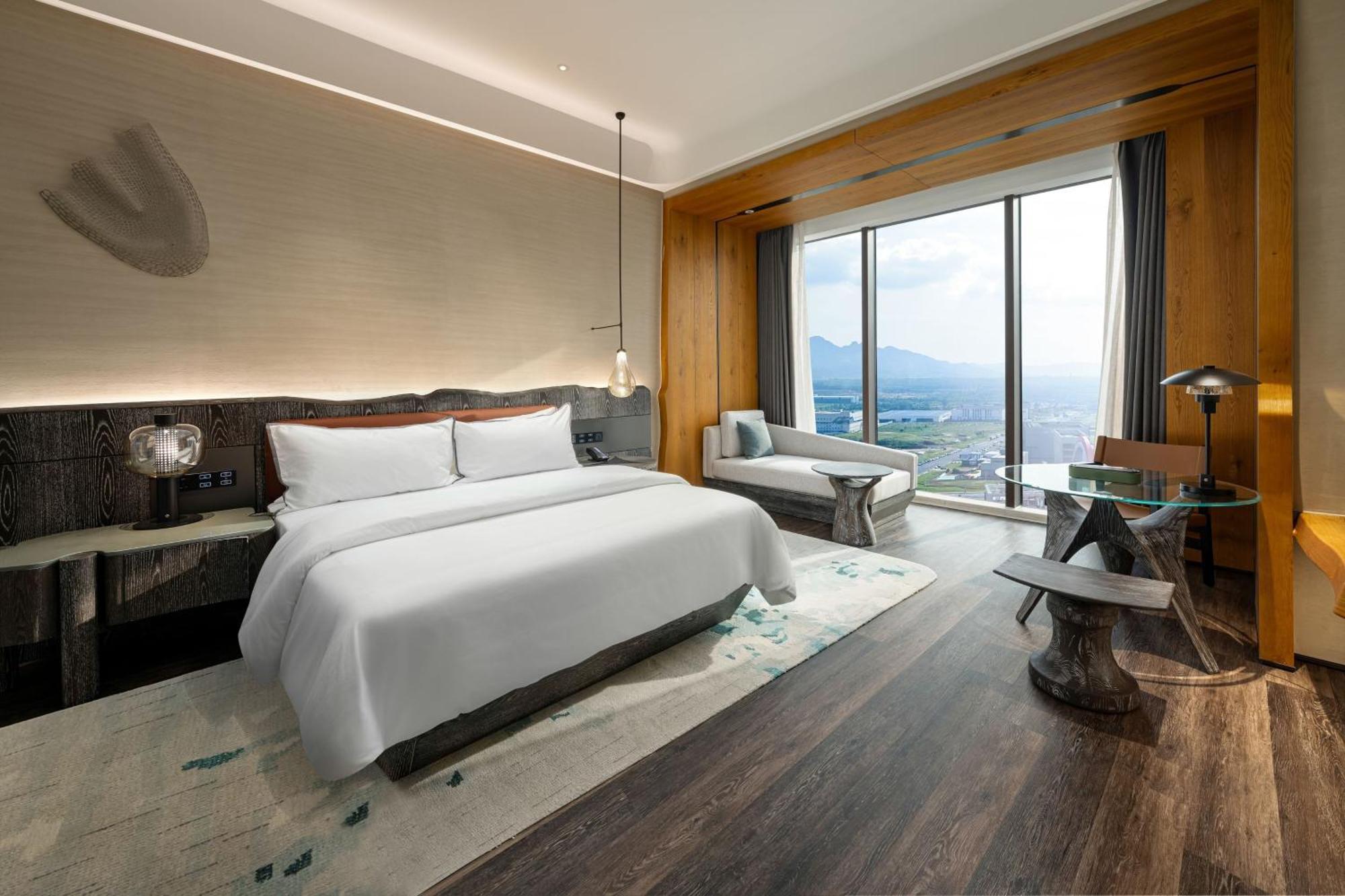The Westin Yantai Hotel Bagian luar foto