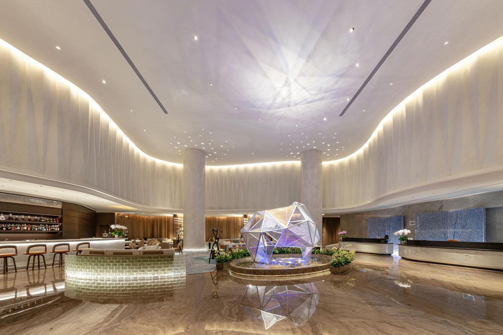 The Westin Yantai Hotel Bagian luar foto