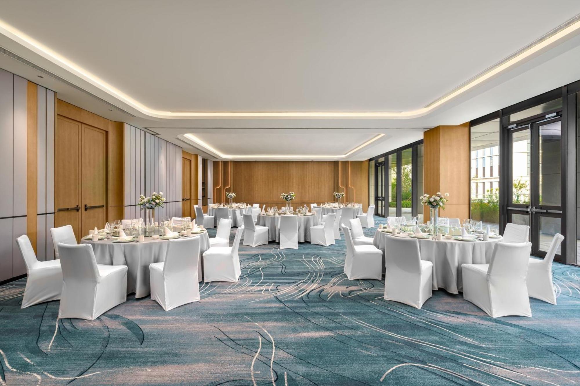 The Westin Yantai Hotel Bagian luar foto