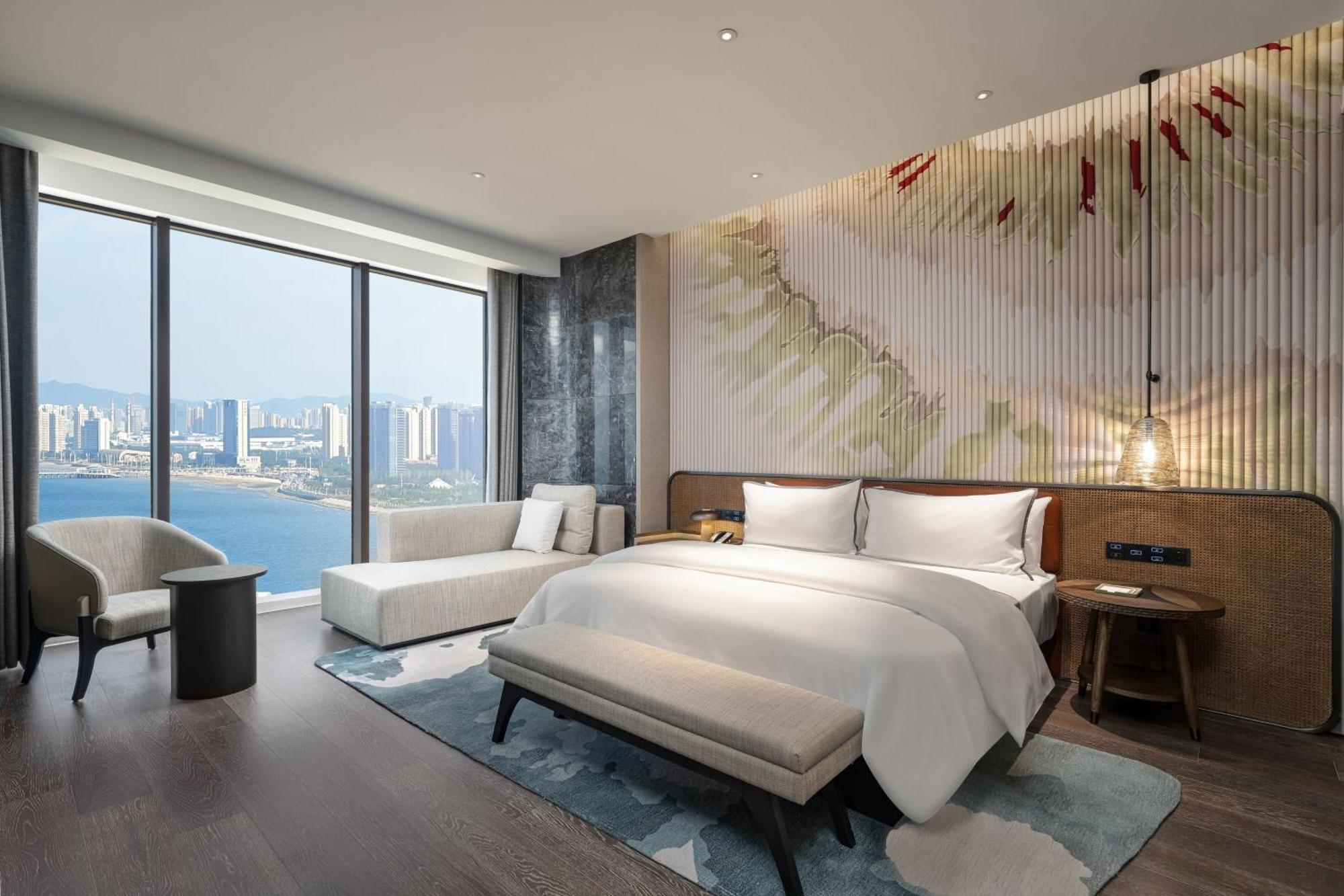 The Westin Yantai Hotel Bagian luar foto