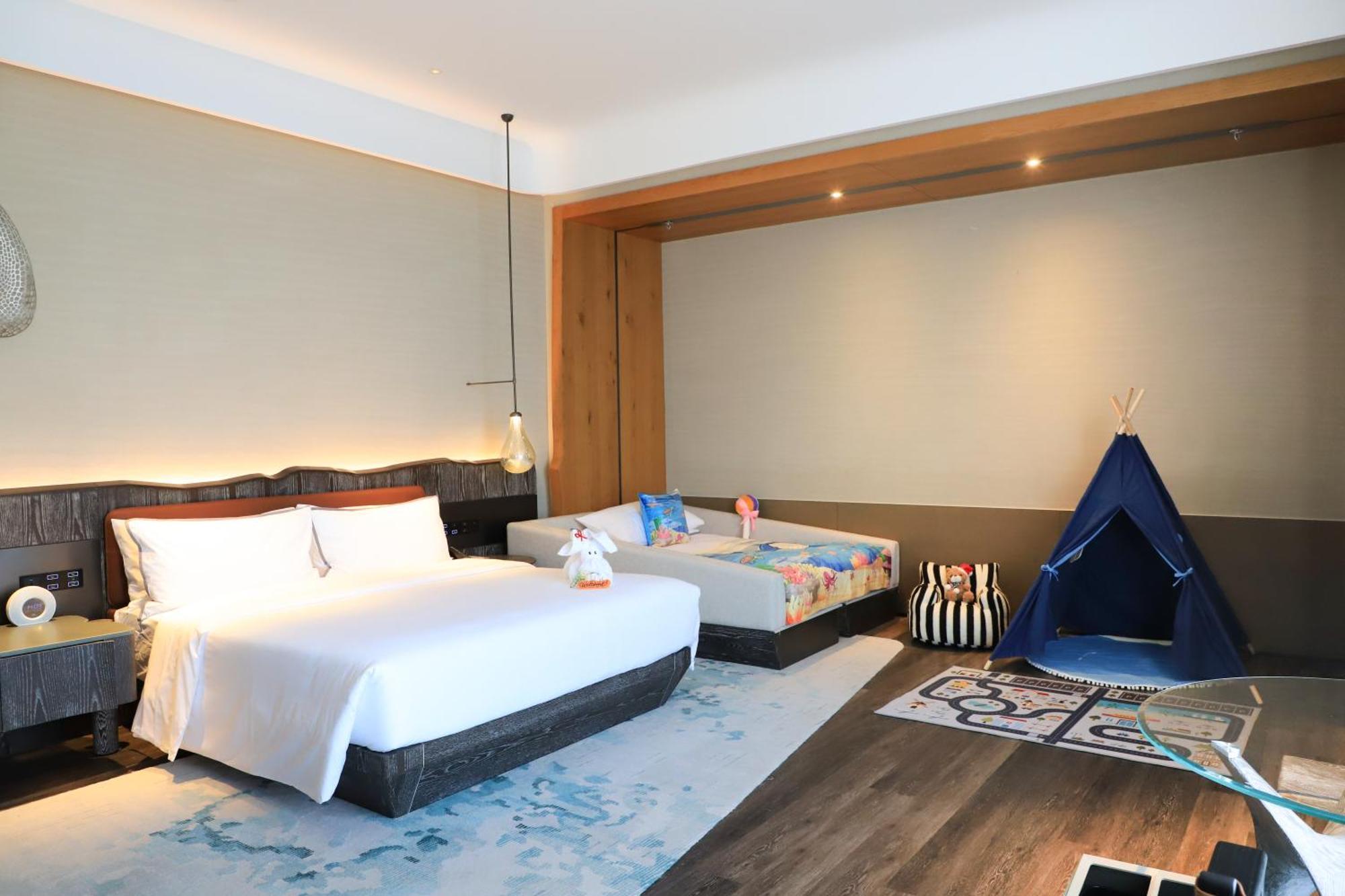 The Westin Yantai Hotel Bagian luar foto